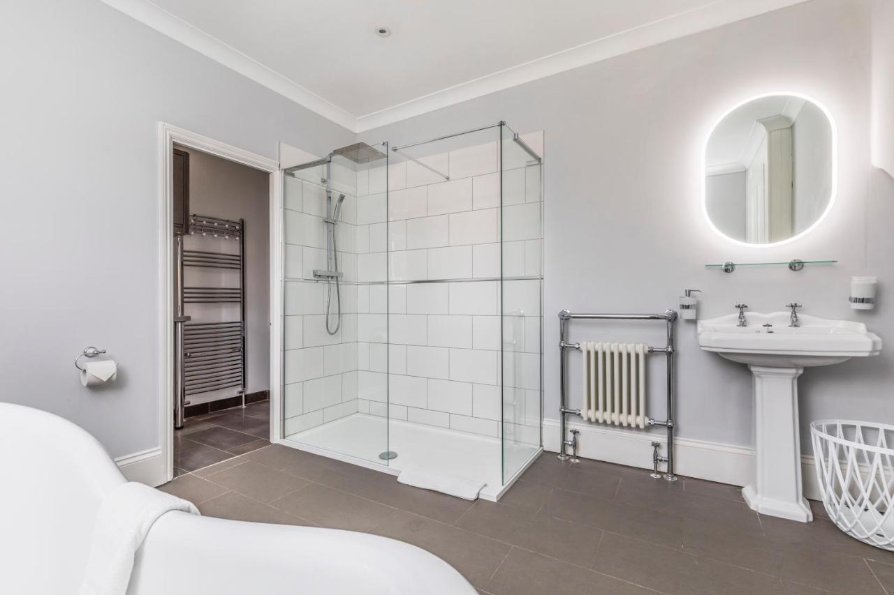 Deluxe Studios With Spa Included Portsmouth Zewnętrze zdjęcie